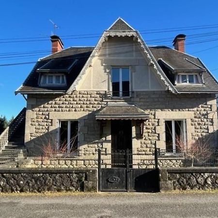 La Cigalienne Villa Treignac Luaran gambar